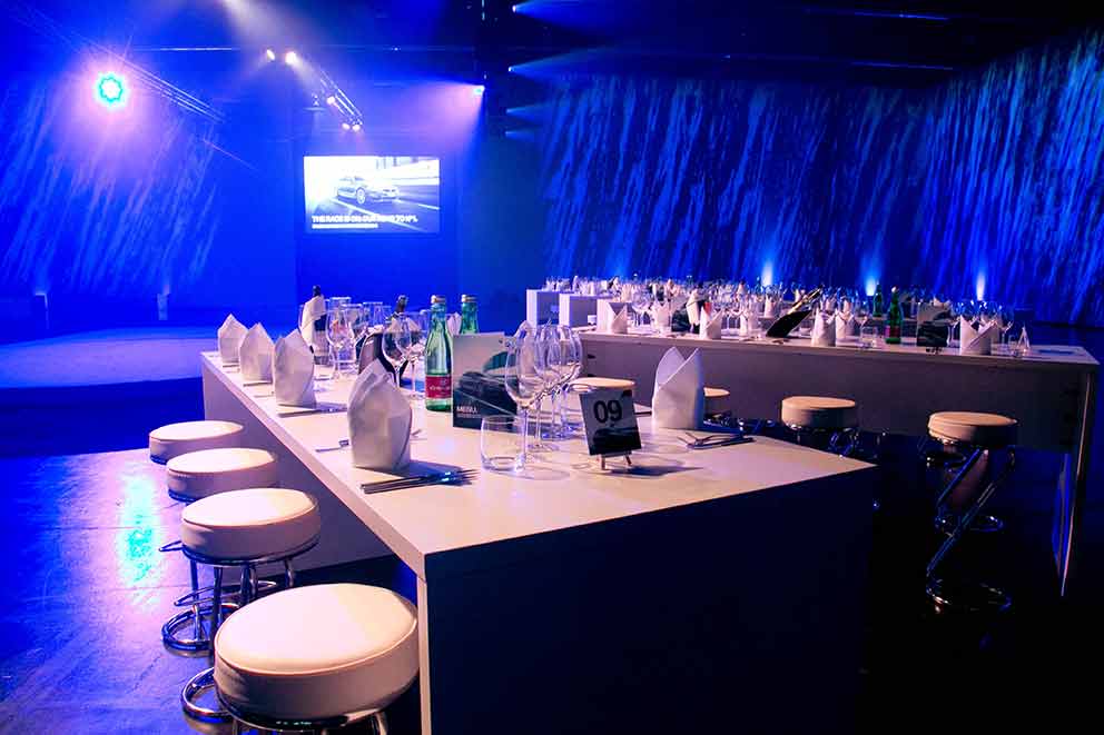 BMW Event Vorstellung X3 | Eventcatering | Tische Die Ess Klasse - Catering, Exklusives Catering für Business, Hochzeiten & Events in Salzburg, Wien und München